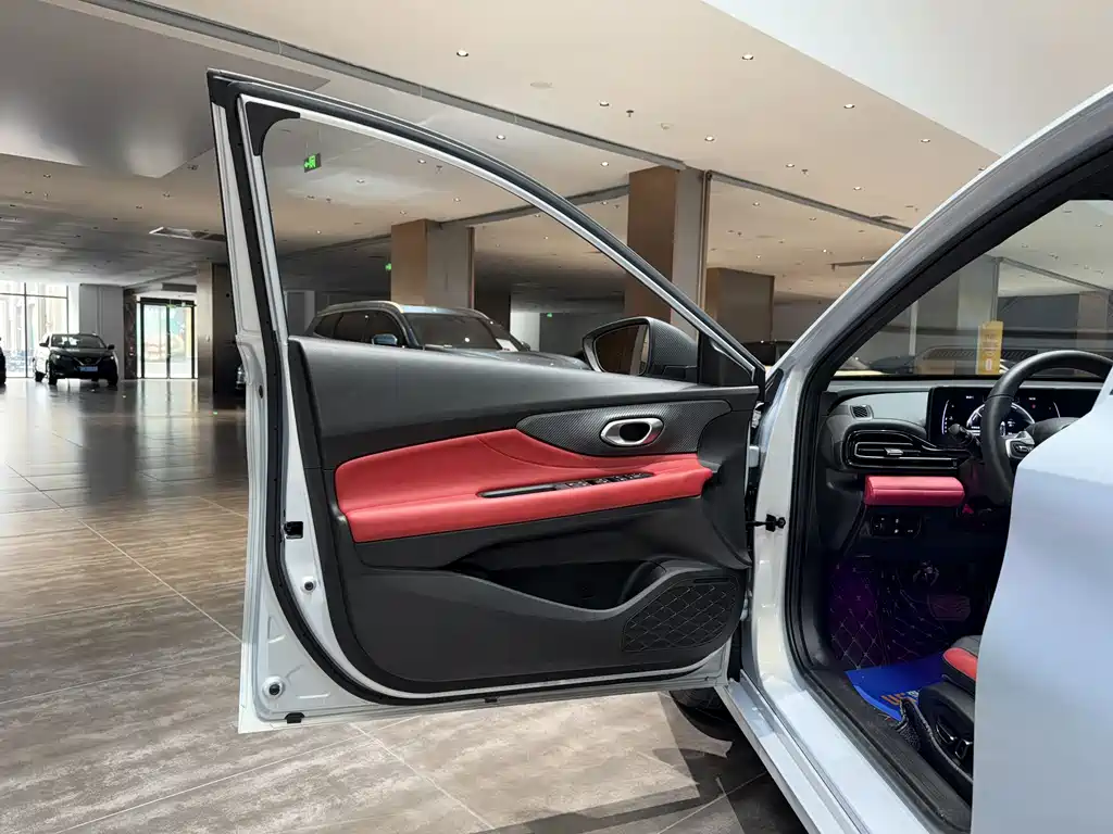 GAC Motor Shadow Leopard 2023 — фото 12