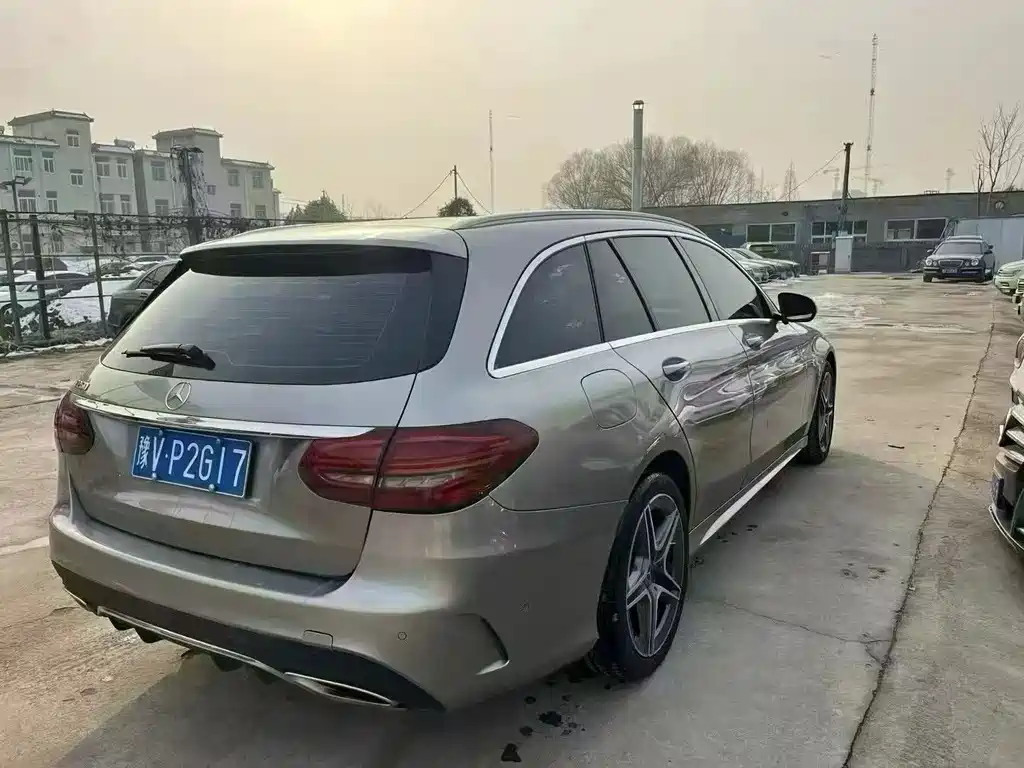 Mercedes-Benz C-Class 2019
