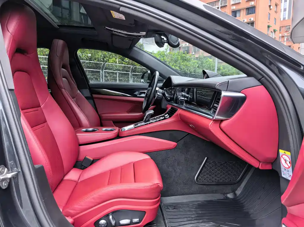 Porsche Panamera 2020 — фото 16