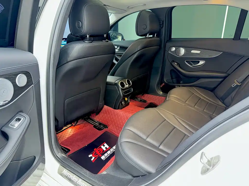 Mercedes-Benz C-Class 2021 — фото 11