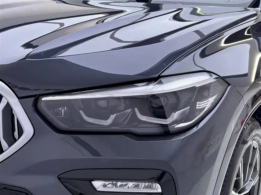 BMW X6 2021 — фото 9