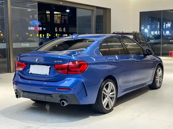 BMW 1 Series 2019