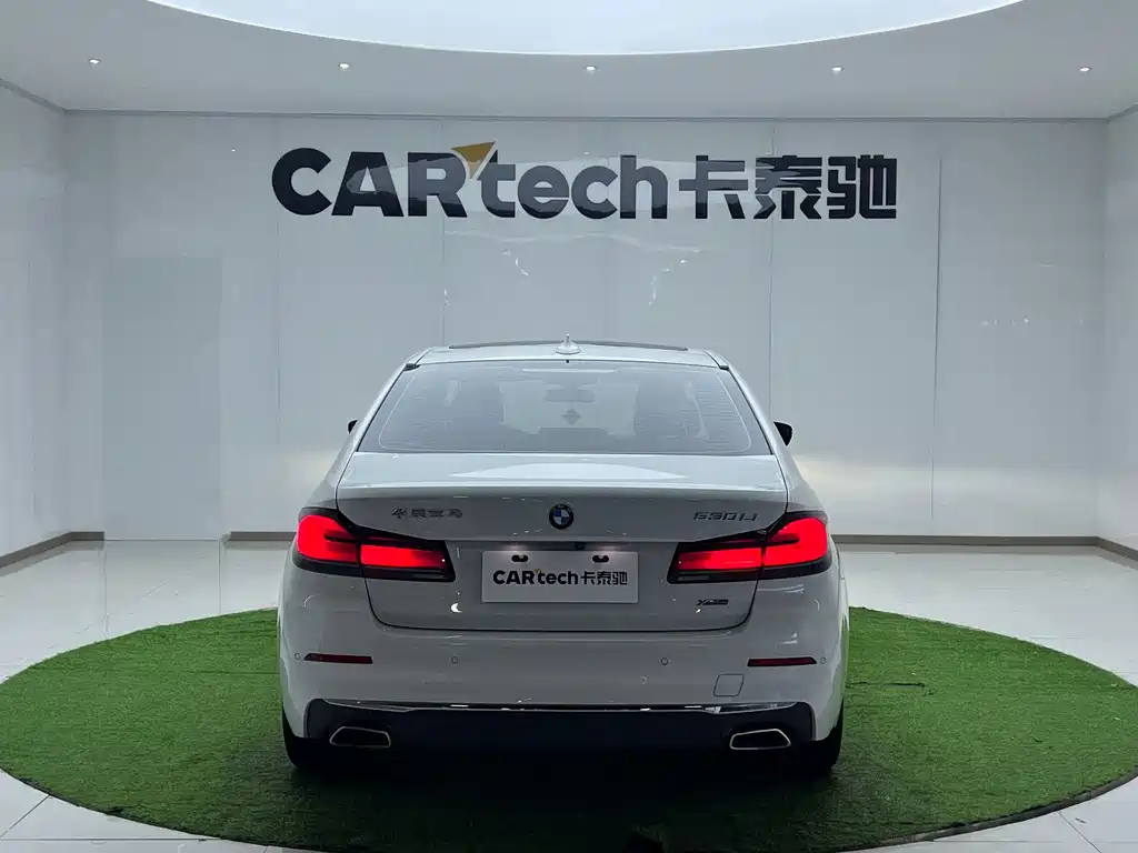 BMW 5 Series 2022