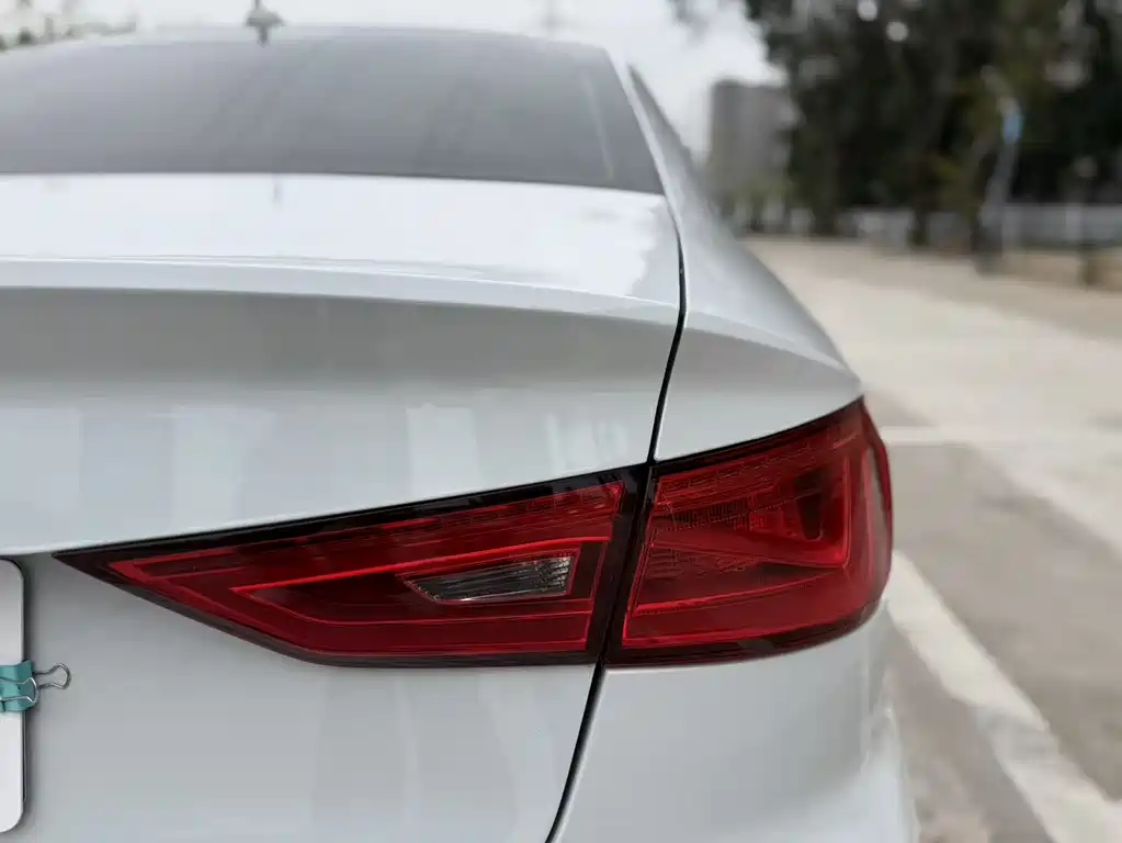 Audi A3 2016 — фото 11