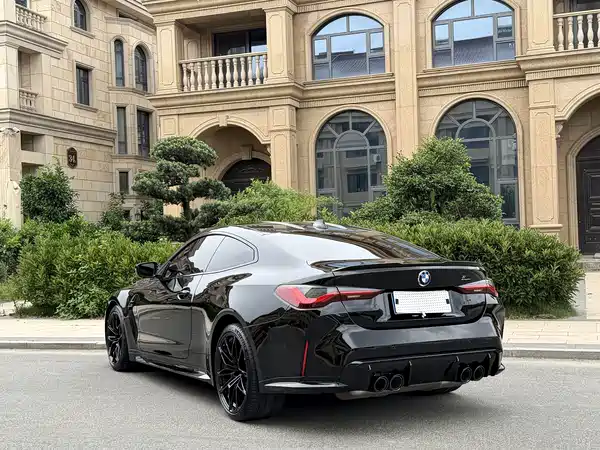 BMW M4 2021