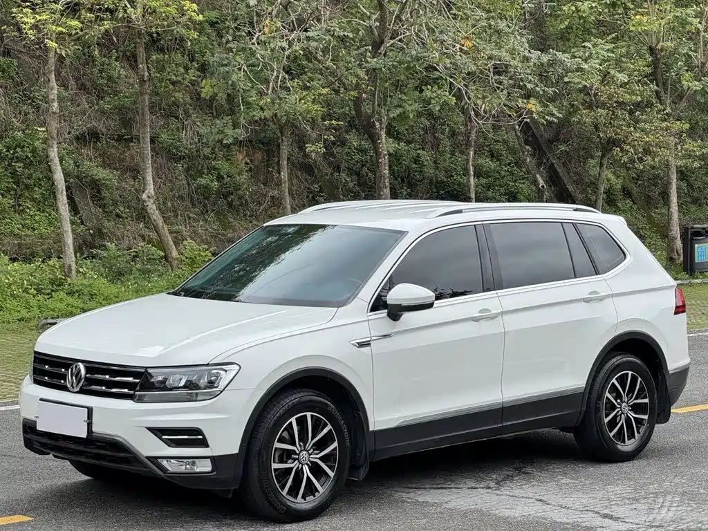 Volkswagen Tiguan L 2017