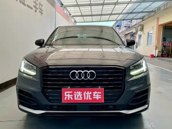 Audi Q2L 2021