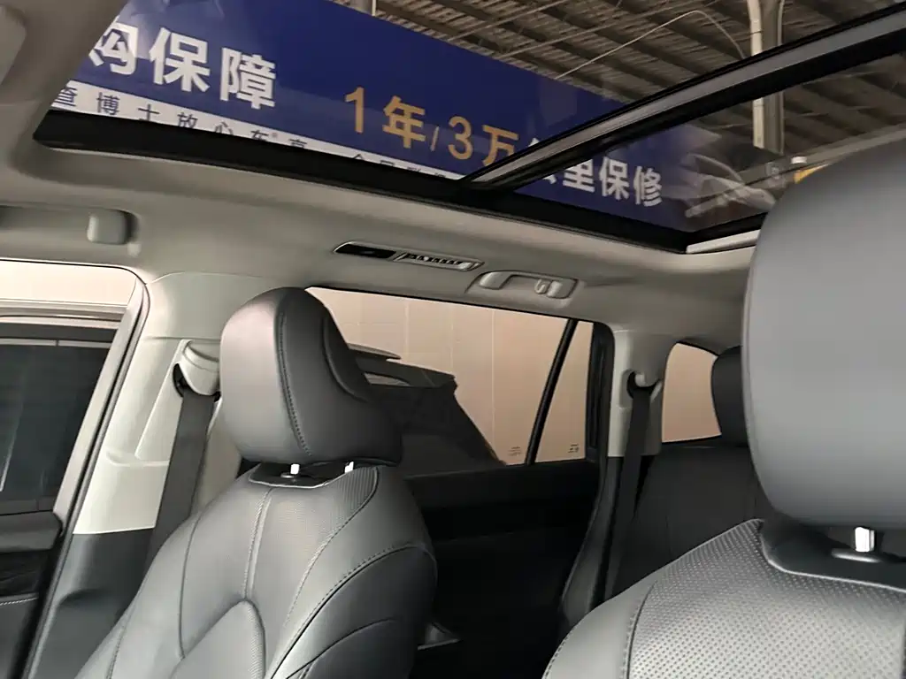 Toyota Highlander 2025 — фото 13