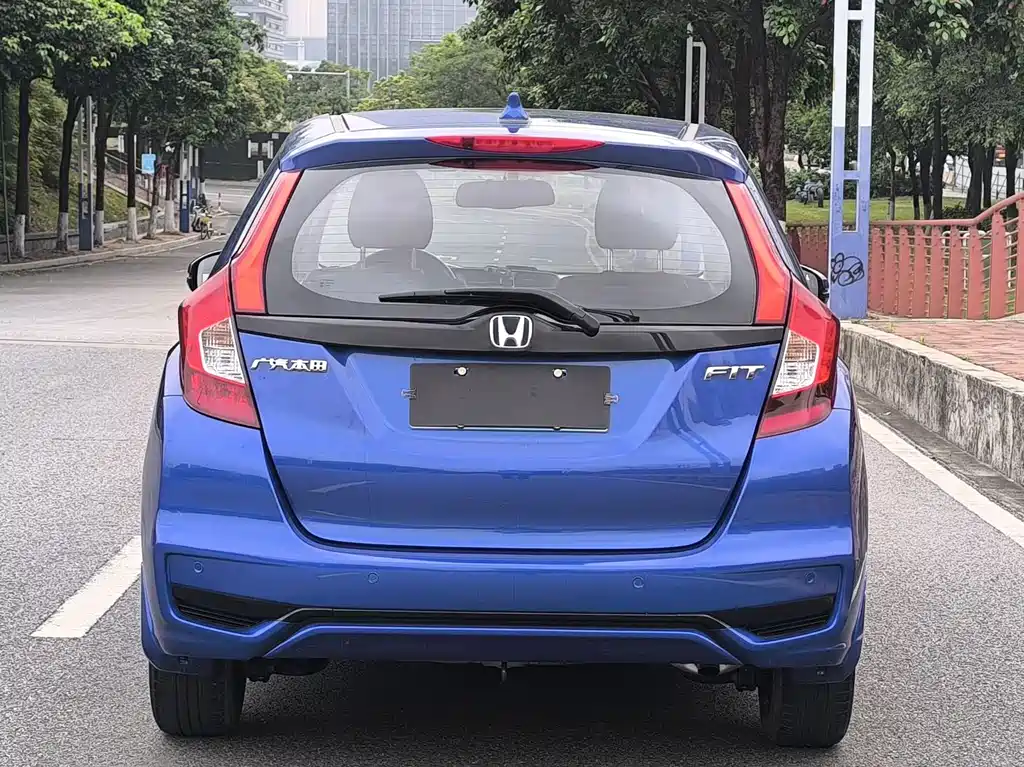Honda Fit 2019 — фото 6