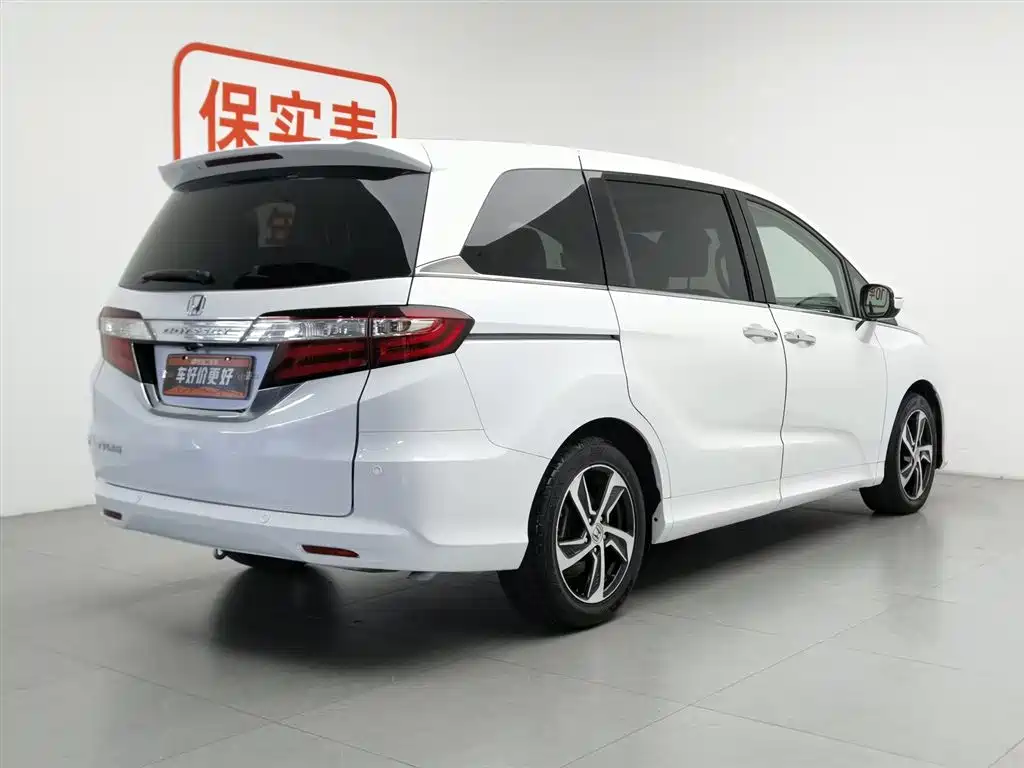 Honda Odyssey 2018 — фото 2