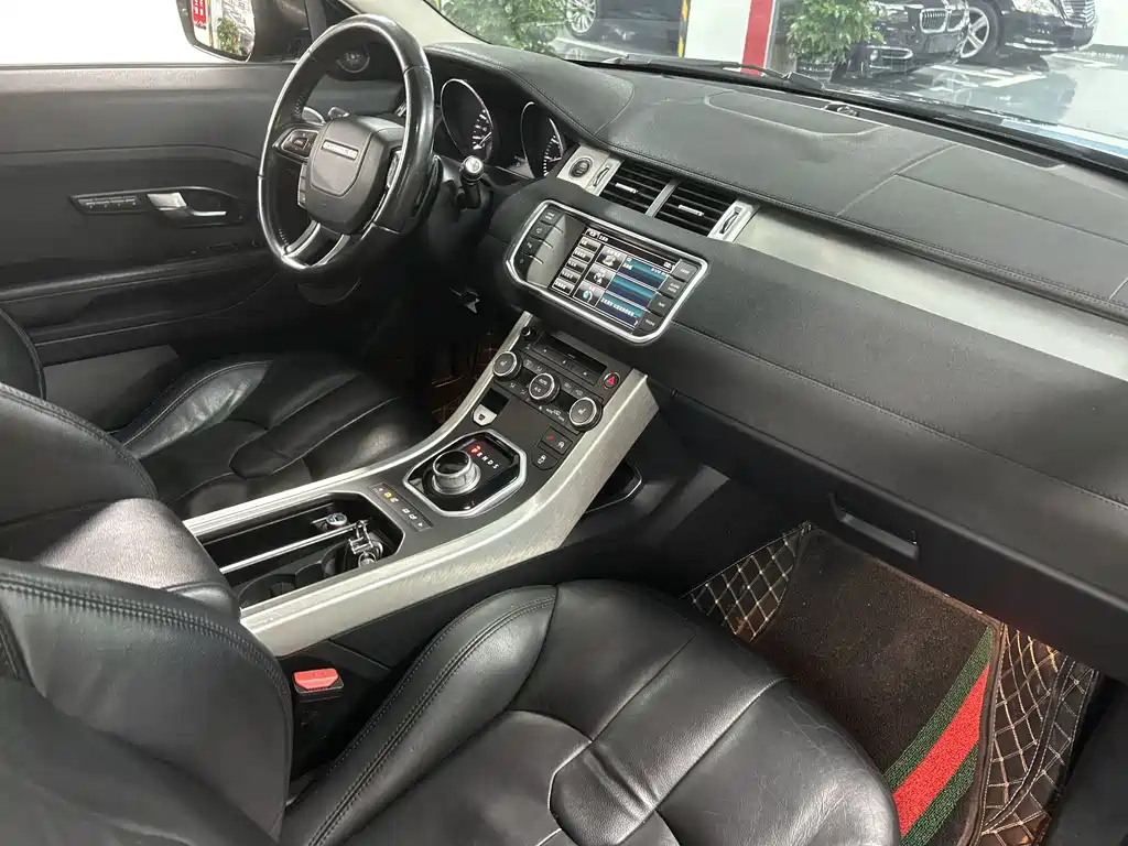 Land Rover Evoque 2014 — фото 12