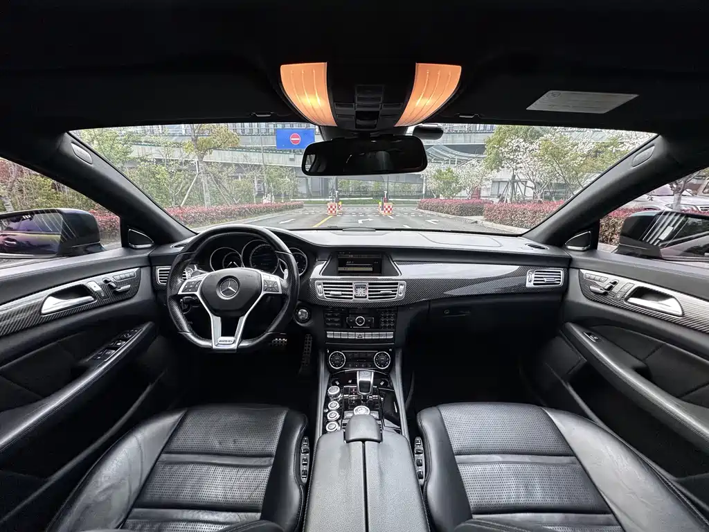 Mercedes-Benz CLS AMG 2013 — фото 17