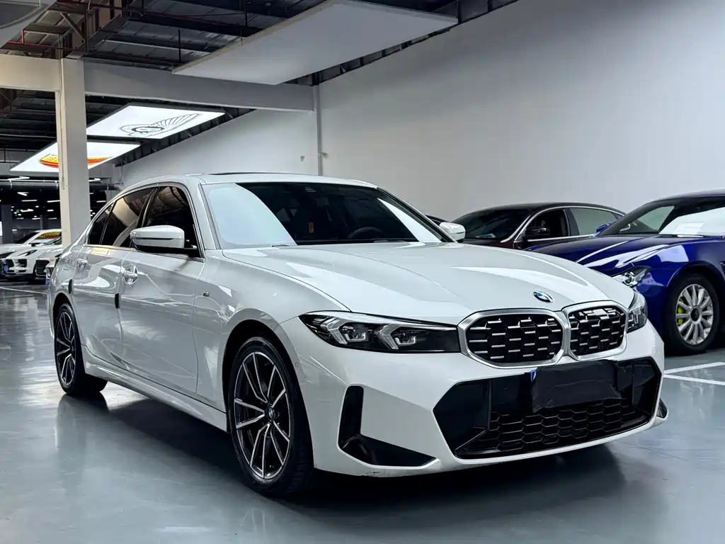 BMW 3 Series 2024