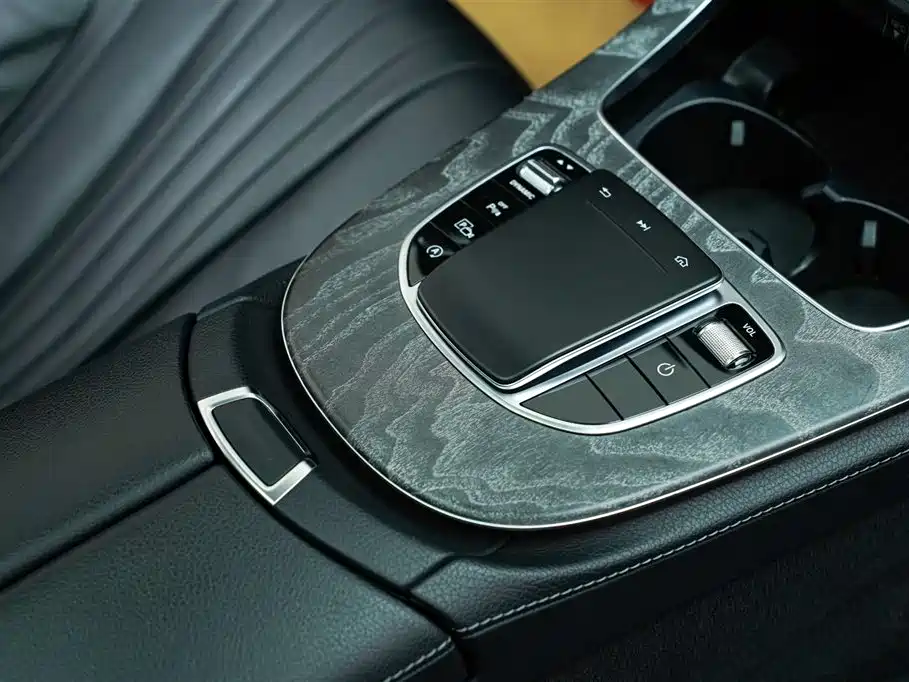 Mercedes-Benz CLS 2020 — фото 11