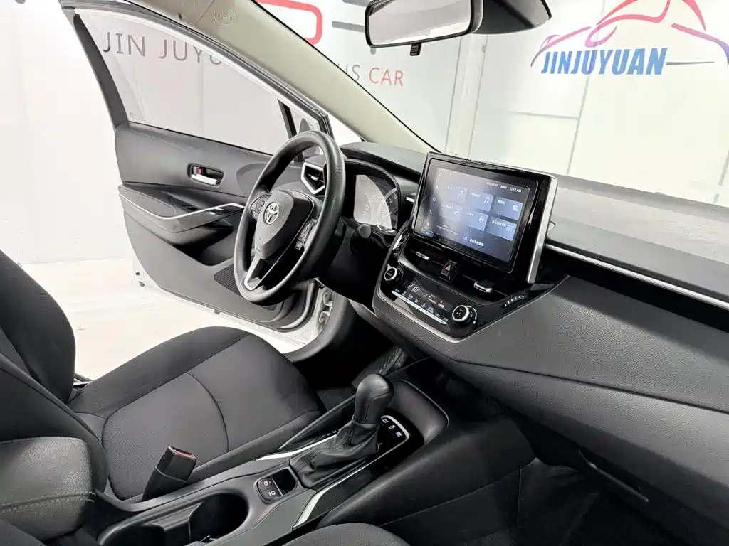 Toyota Corolla 2021 — фото 17