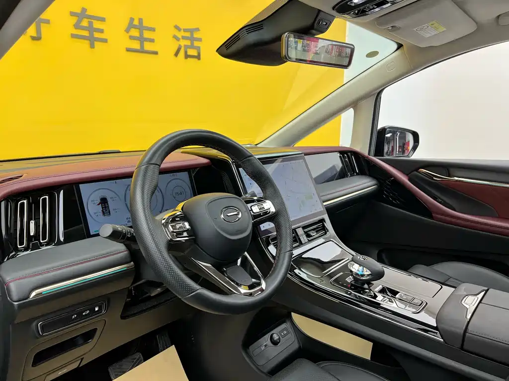 GAC Motor Trumpchi E9 2025 — фото 6