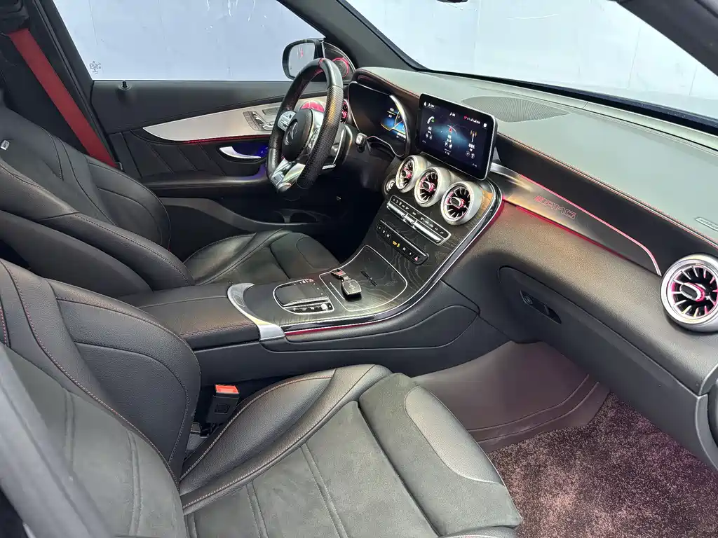 Mercedes-Benz GLC AMG 2022 — фото 14
