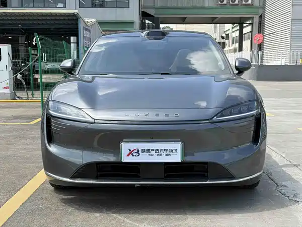 Luxeed R7 2024