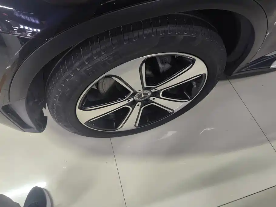Mercedes-Benz GLC 2021
