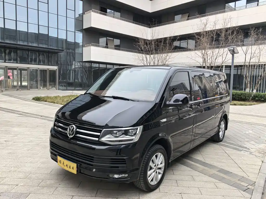 Volkswagen Caravelle 2017 — фото 1