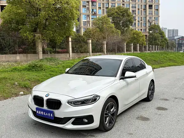 BMW 1 Series 2019
