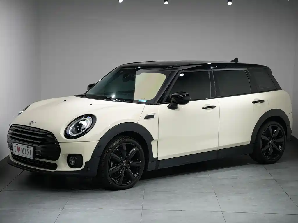MINI Clubman 2020 — фото 1