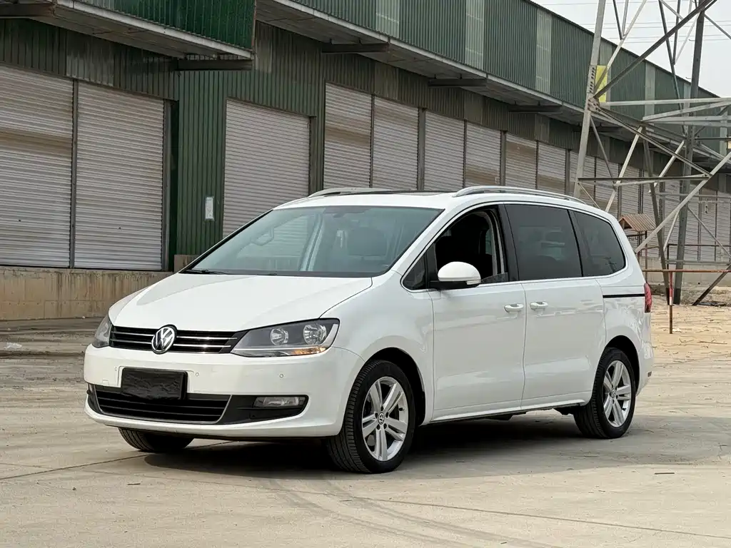 Volkswagen Sharan 2019 — фото 1