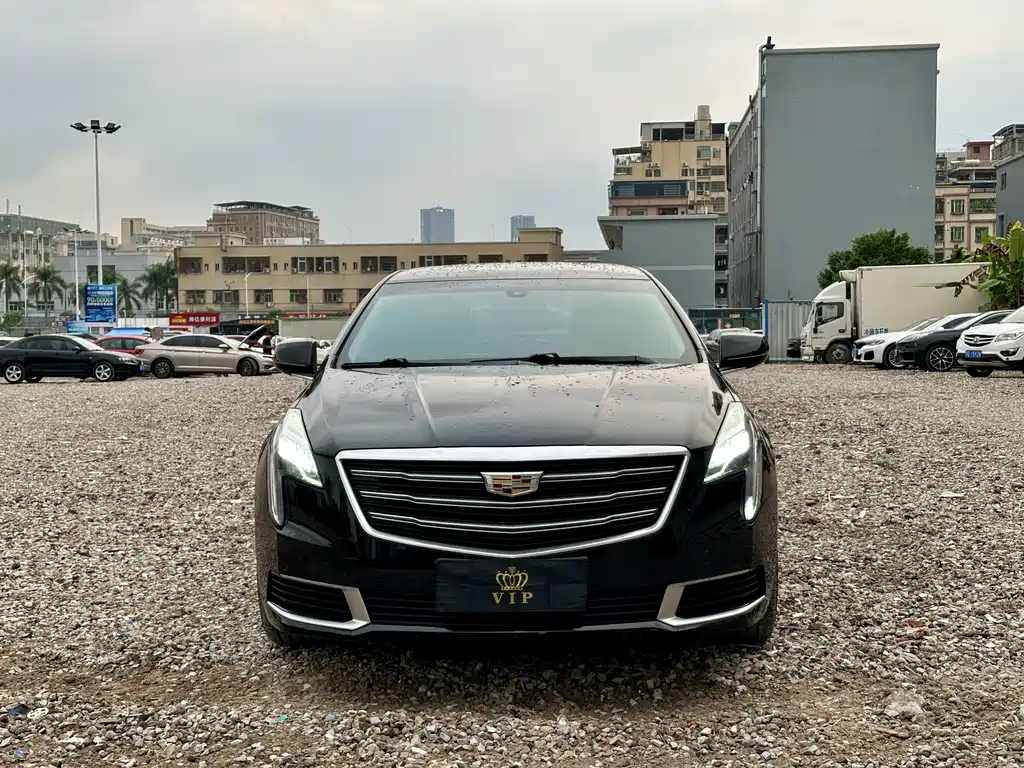 Cadillac XTS 2019 — фото 2