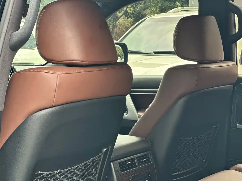 Toyota Land Cruiser 2020 — фото 22