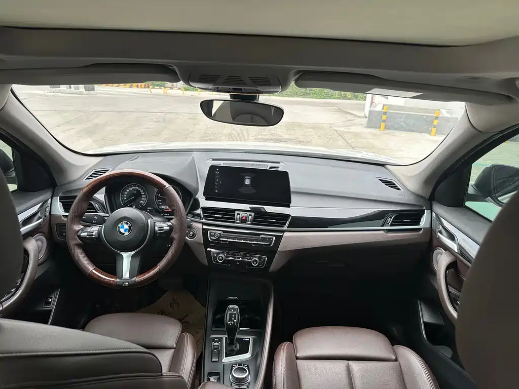 BMW X1 2023