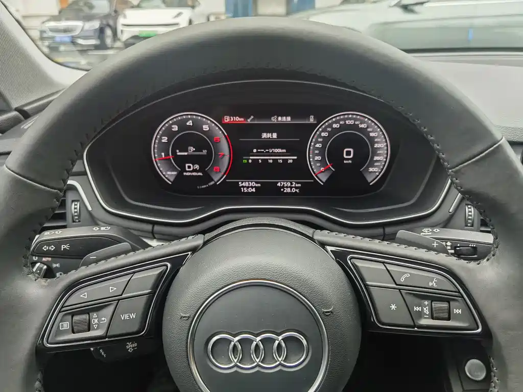 Audi A4L 2021 — фото 10