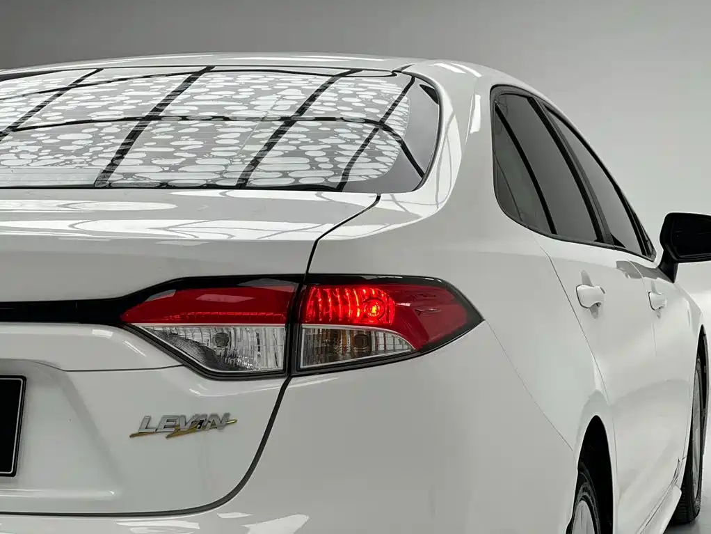 Toyota Levin 2022 — фото 9