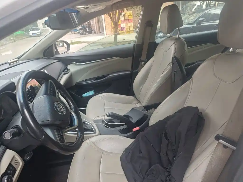 Buick Excelle GT 2018 — фото 11