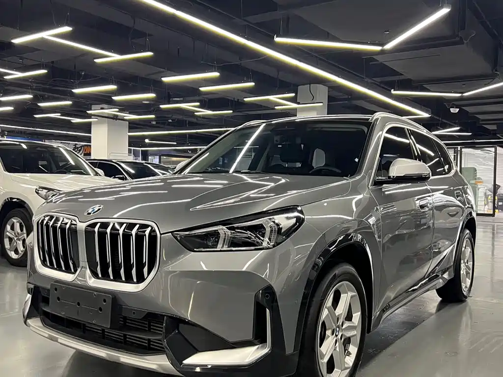 BMW X1 2023 — фото 1