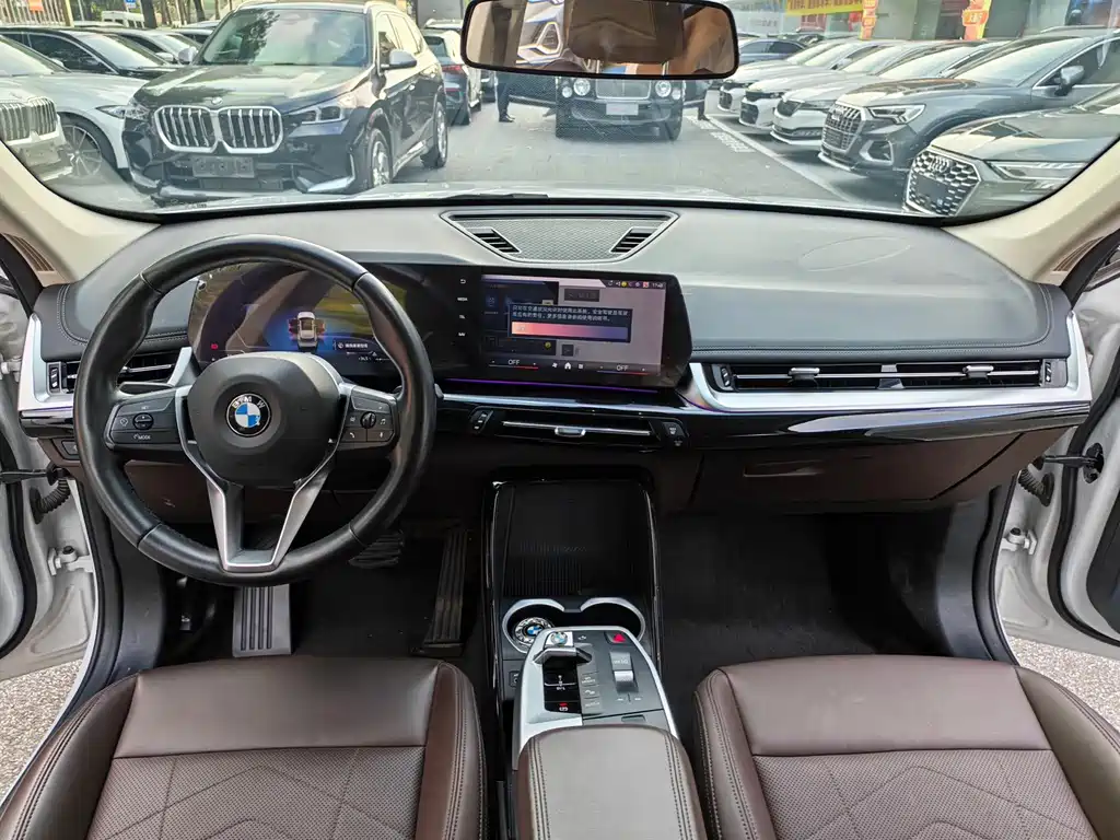 BMW X1 2023 — фото 13