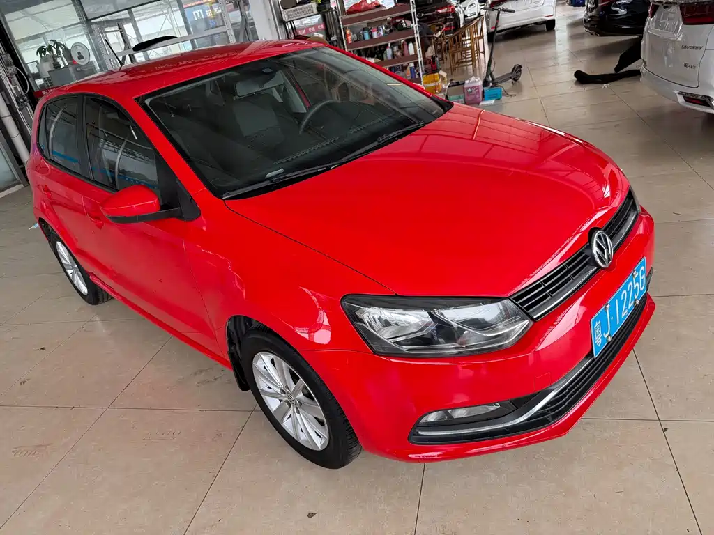 Volkswagen Polo 2016