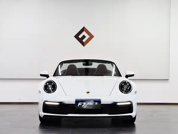 Porsche 911 2022