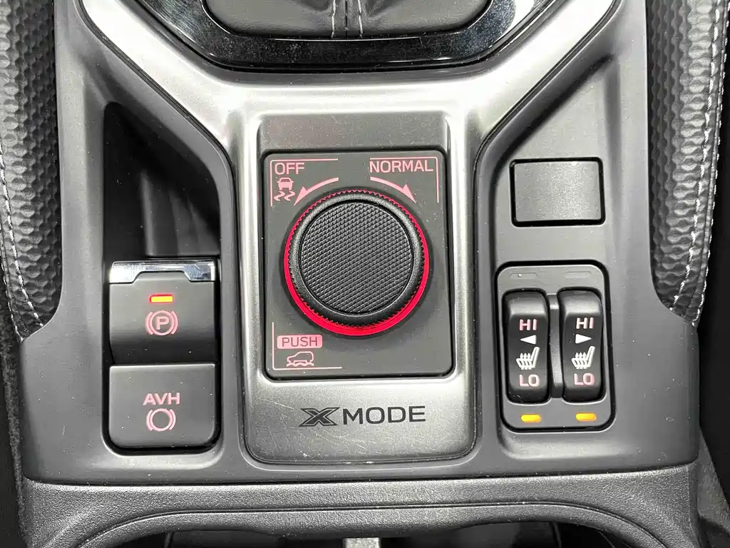 Subaru Forester 2022 — фото 11