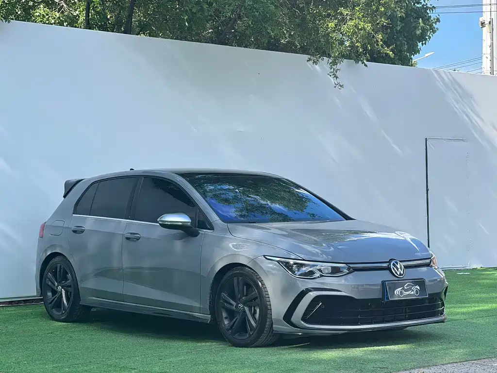 Volkswagen Golf 2022