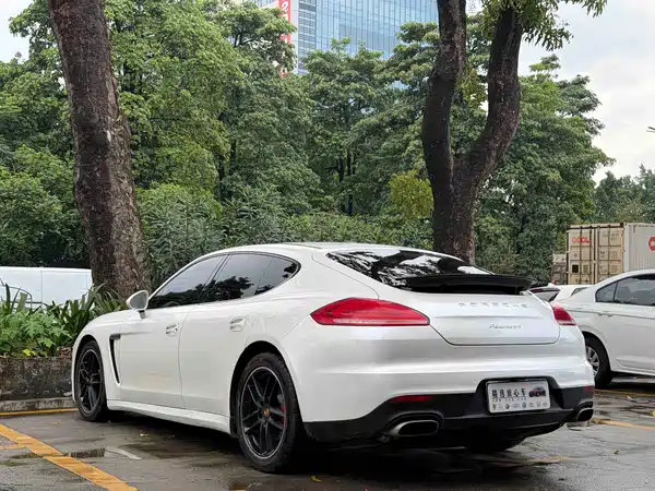 Porsche Panamera 2017