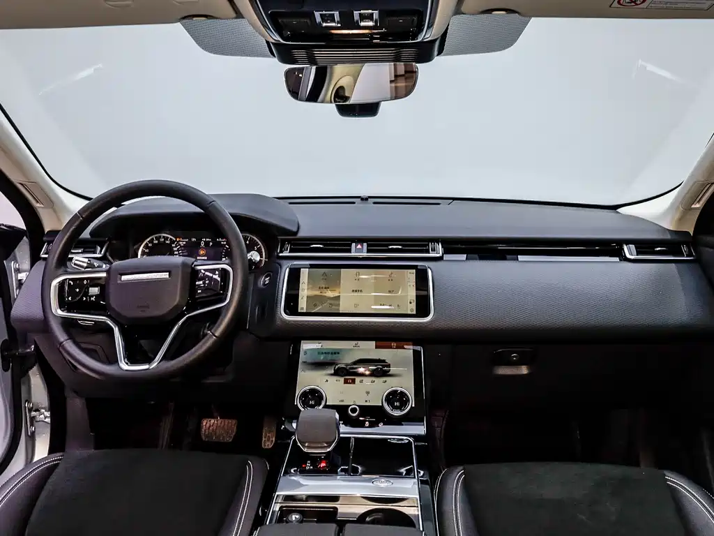 Land Rover Velar 2023 — фото 27
