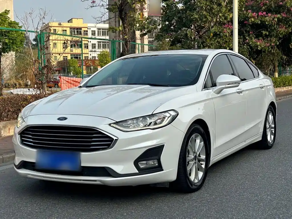 Ford Mondeo 2021 — фото 2