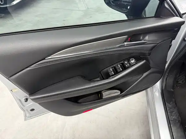 Mazda Atenza 2021