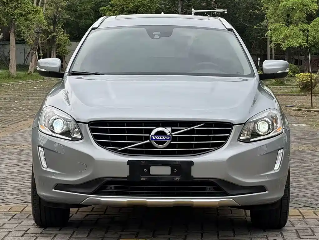 Volvo XC60 2014 — фото 2