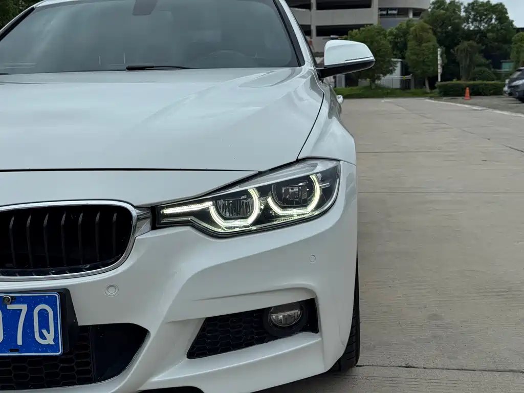 BMW 3 Series 2017