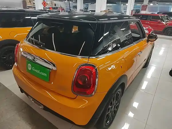 MINI 2015