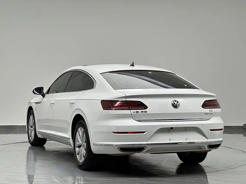 Volkswagen CC 2020 — фото 6