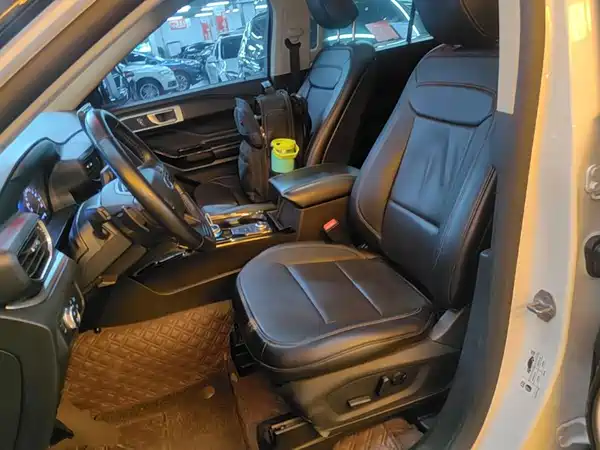 Ford Explorer 2020