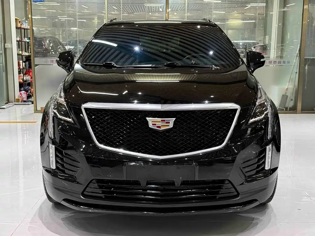 Cadillac XT5 2022 — фото 2