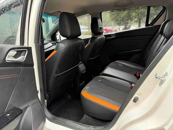 Baojun 310 2017
